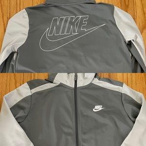 Boys Nike Jacket NWOT